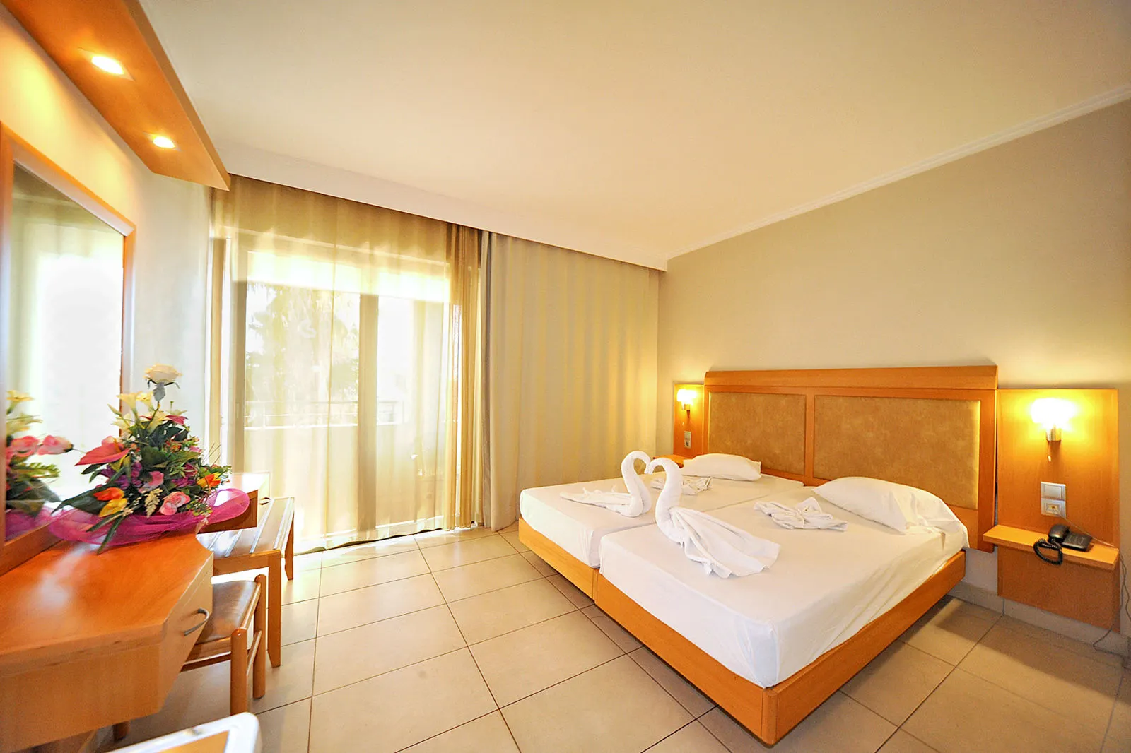 Saint Constantin Hotel