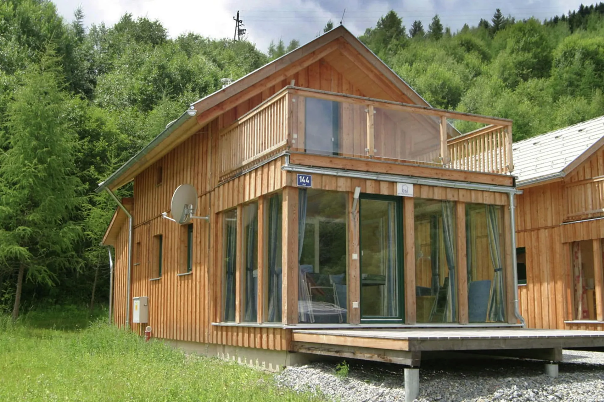 Exterieur vakantiehuis (zomer)