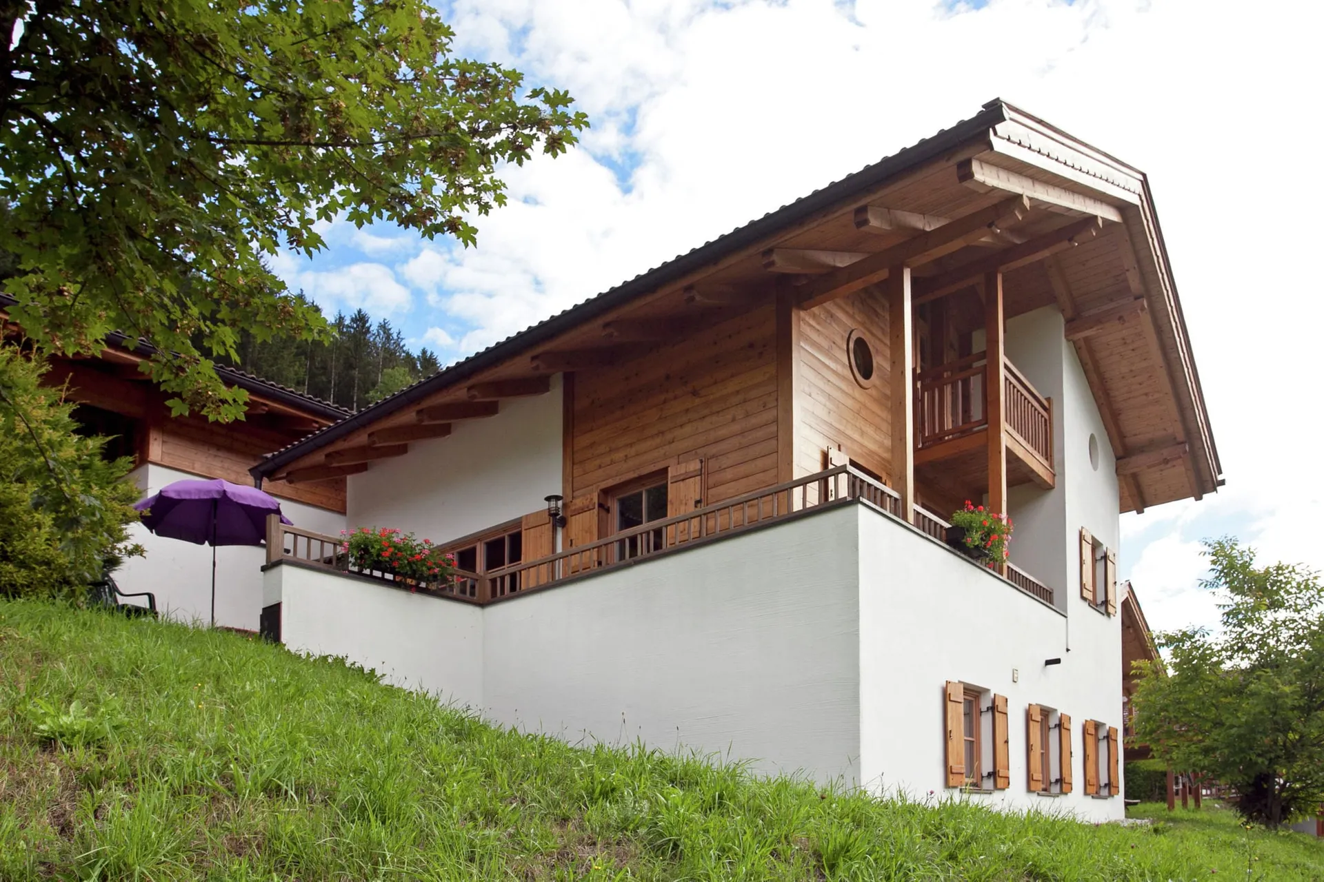 Extérieur maison de vacances (été)