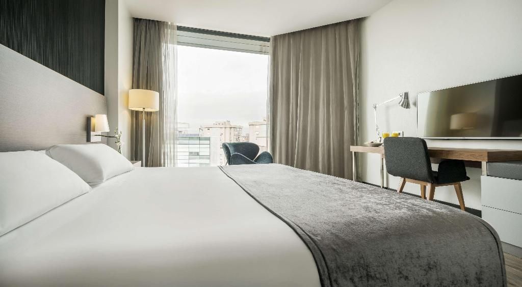 Hotel ILUNION Atrium, foto 2