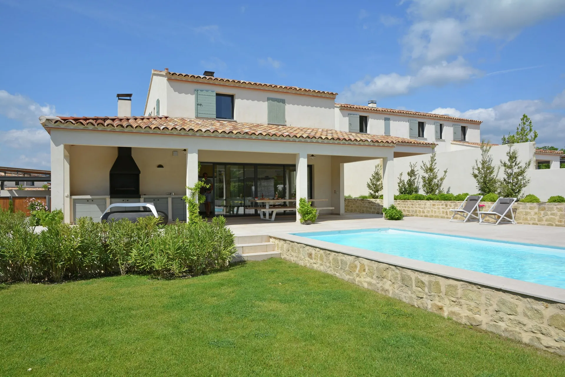 Exterieur vakantiehuis (zomer)