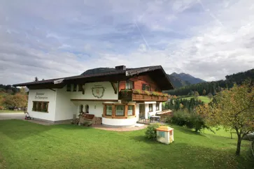 Exterieur vakantiehuis (zomer)