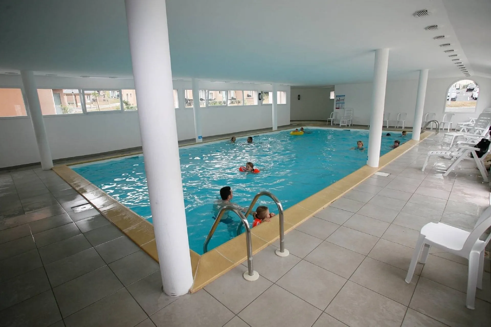 Piscine maison de vacances