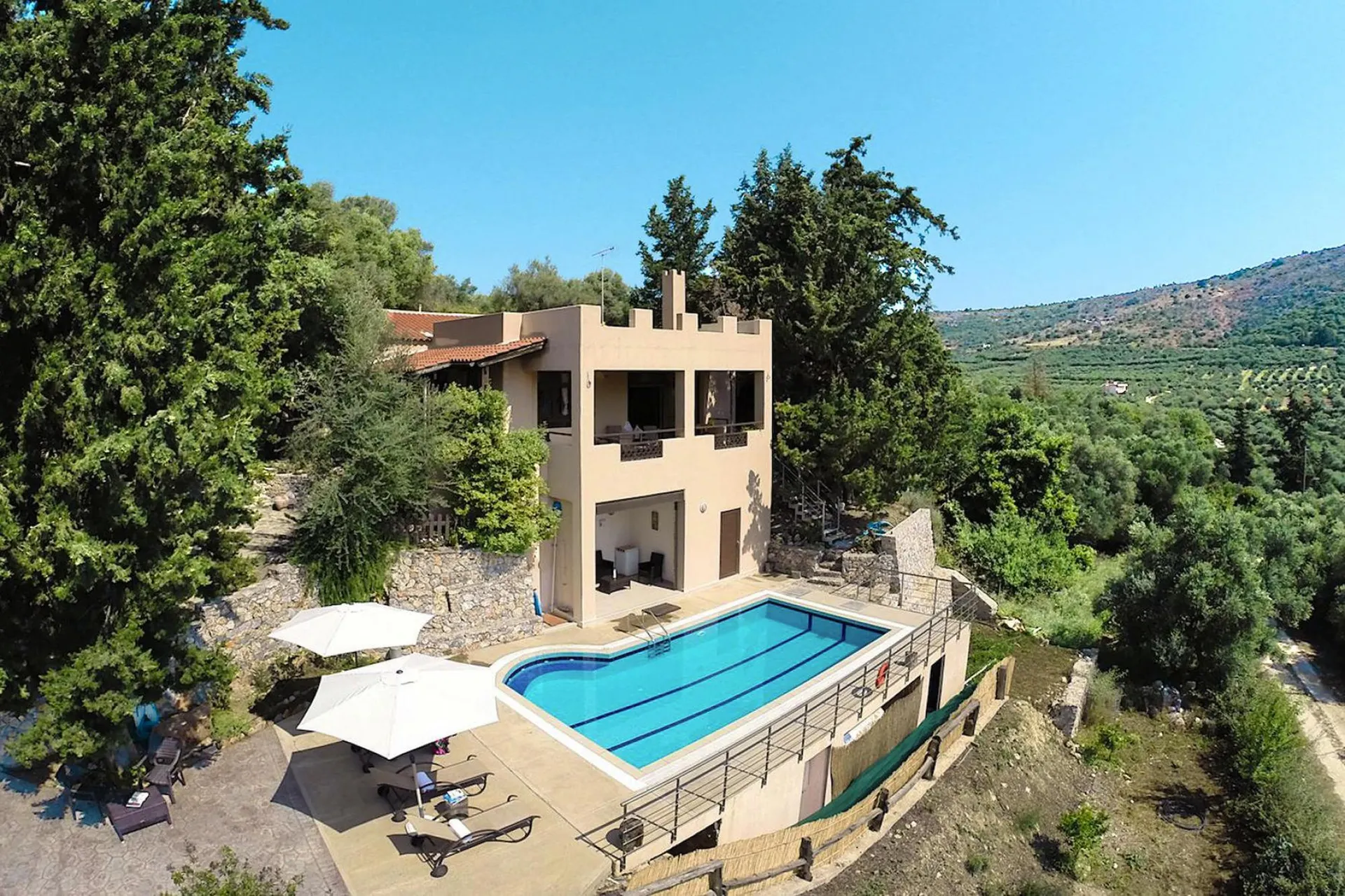 Extérieur maison de vacances (été)