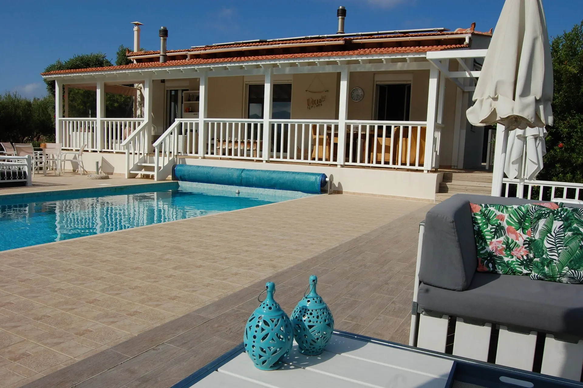 Extérieur maison de vacances (été)