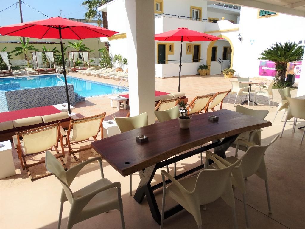 Oasis Beach Club, foto 15