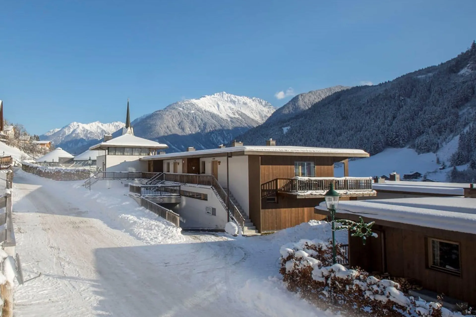Exterieur vakantiehuis (winter)