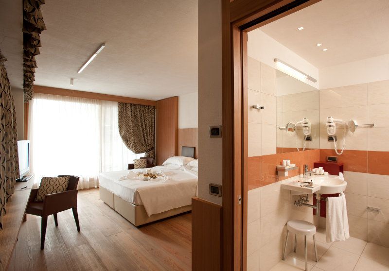 Hotel Alaska Cortina, foto 12