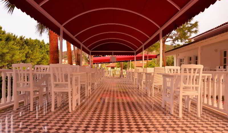 White Otel, foto 9