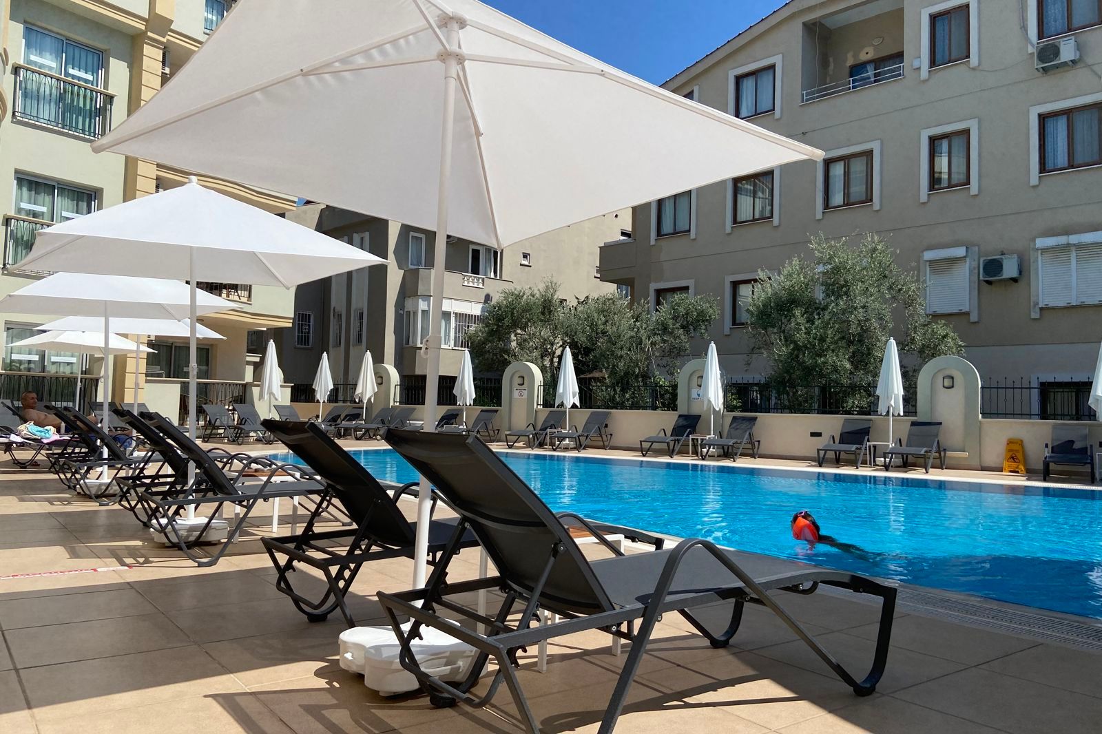 Club Karakas, foto 4
