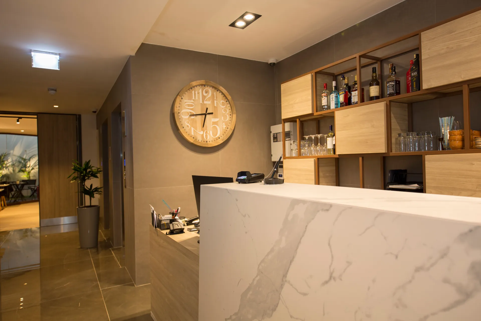 Bar