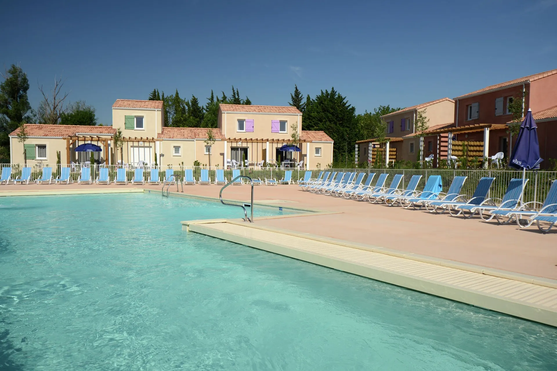 Piscine maison de vacances