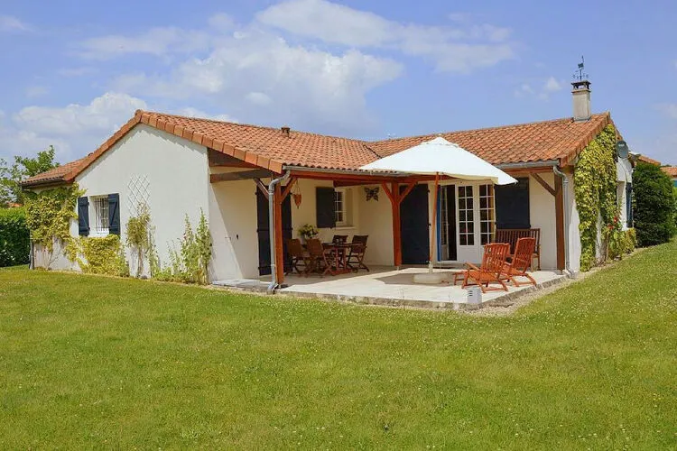 Extérieur maison de vacances (été)
