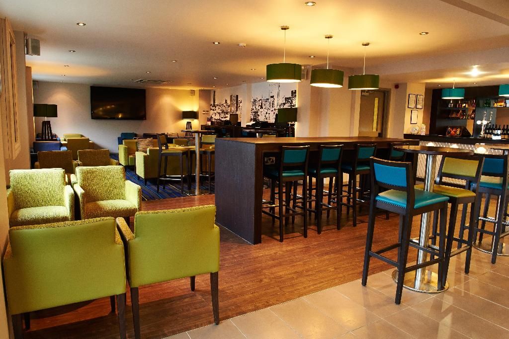 Holiday Inn Express Manchester Airport, foto 12