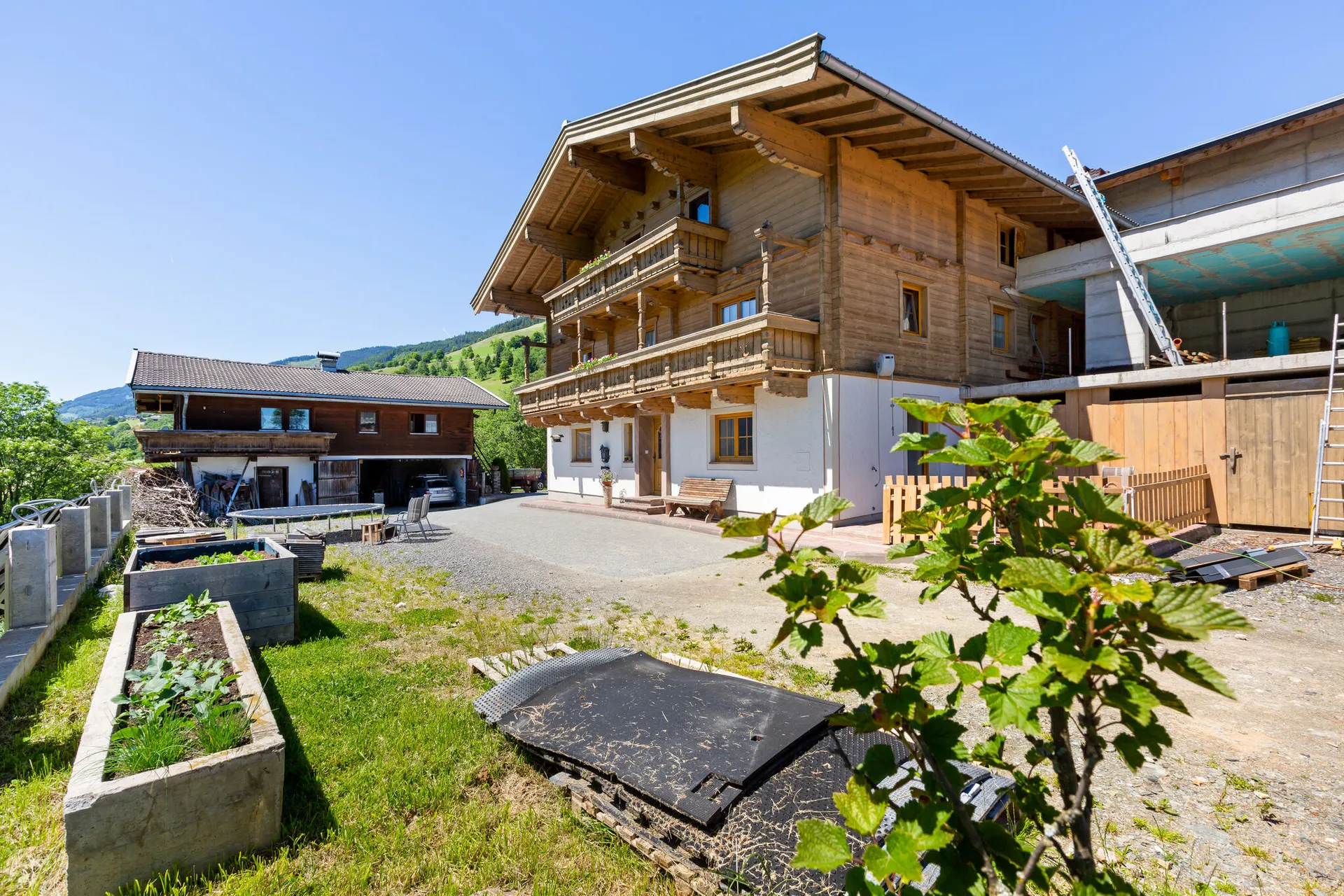 Exterieur vakantiehuis (zomer)