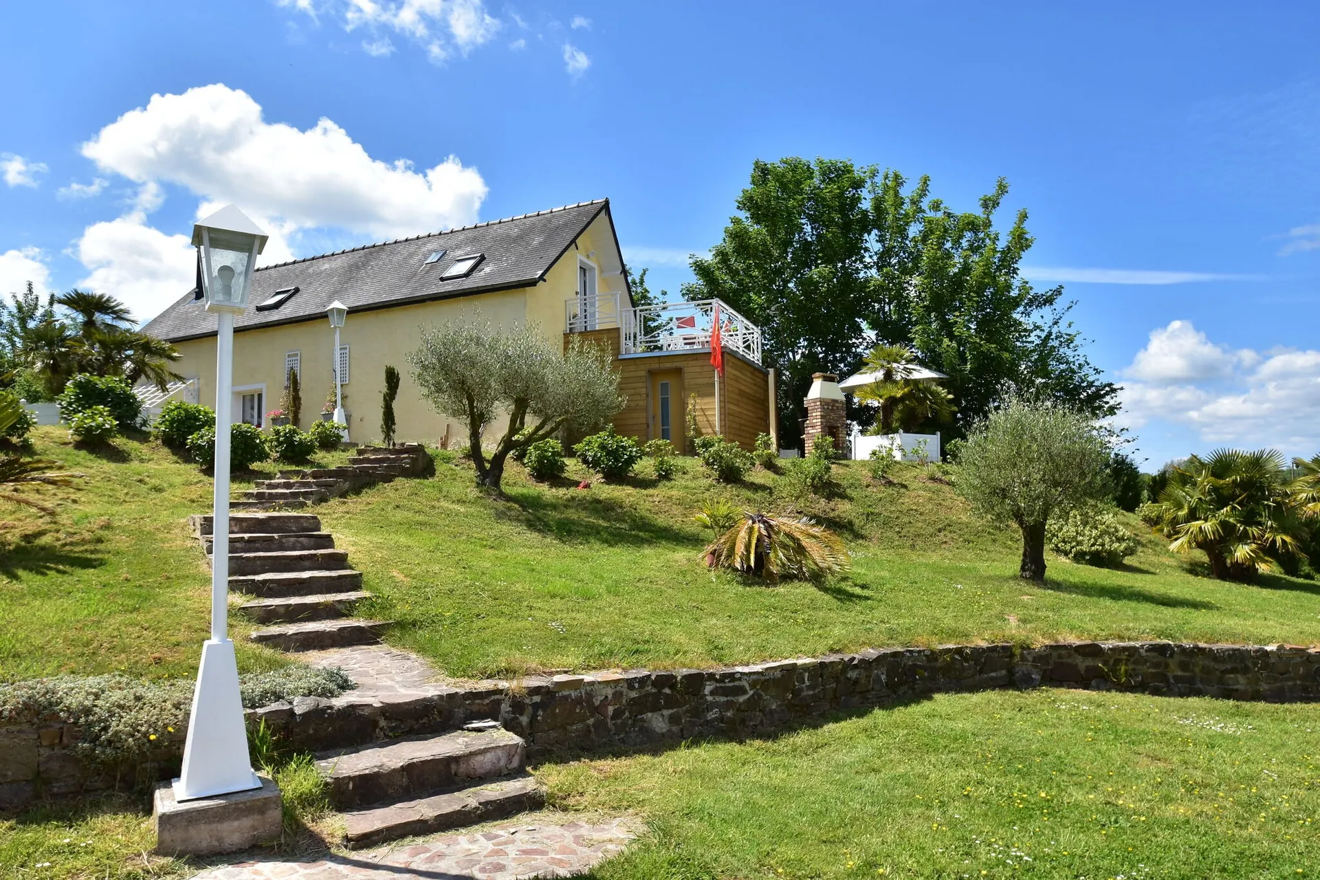 Exterieur vakantiehuis (zomer)