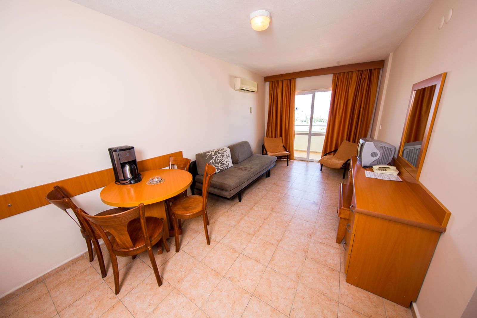 Tuntas Family Suites Kusadasi, foto 7