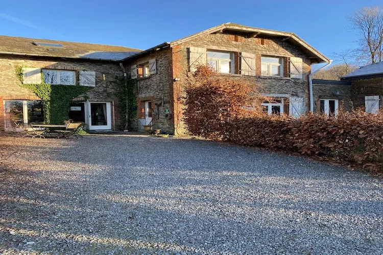 Exterieur vakantiehuis (zomer)