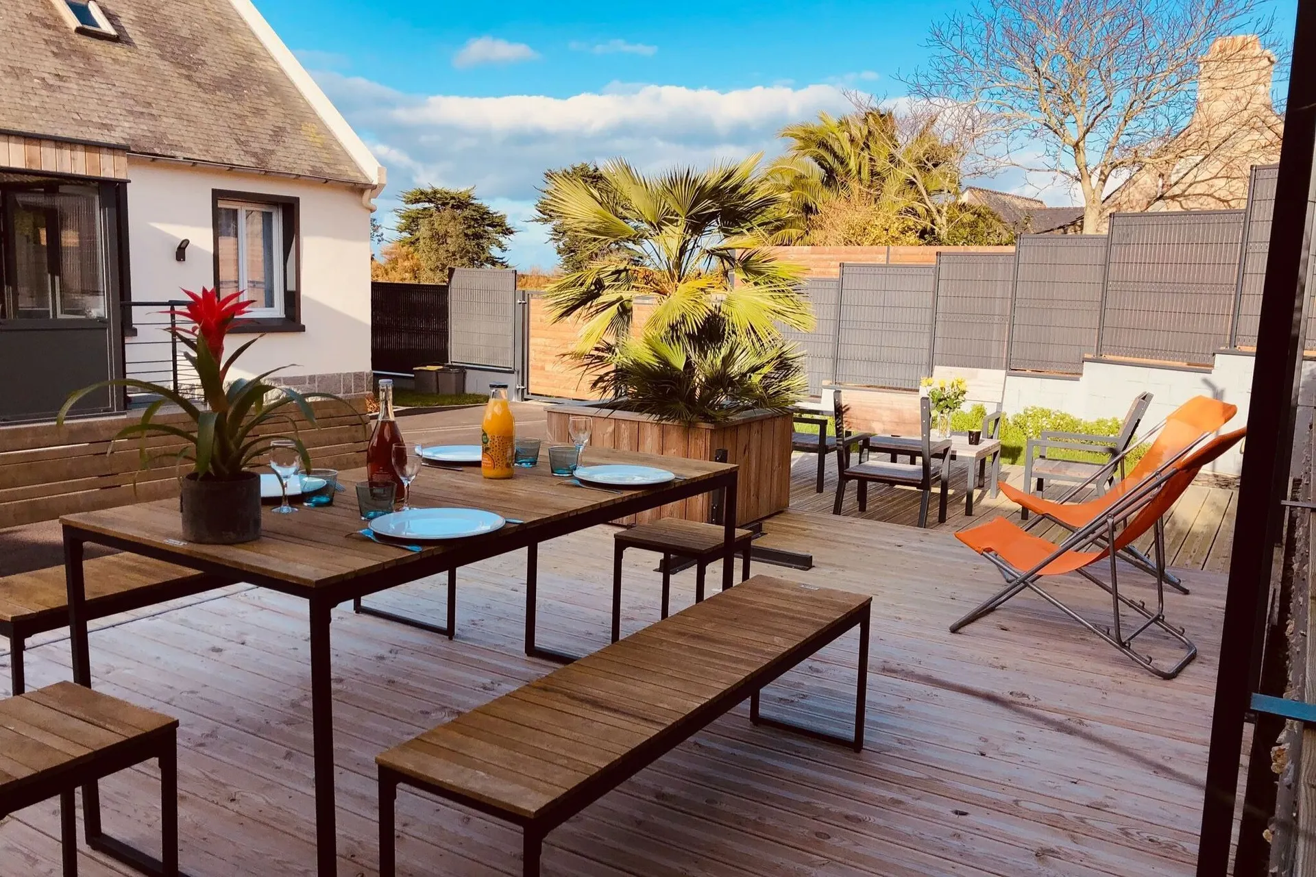 Extérieur maison de vacances (été)