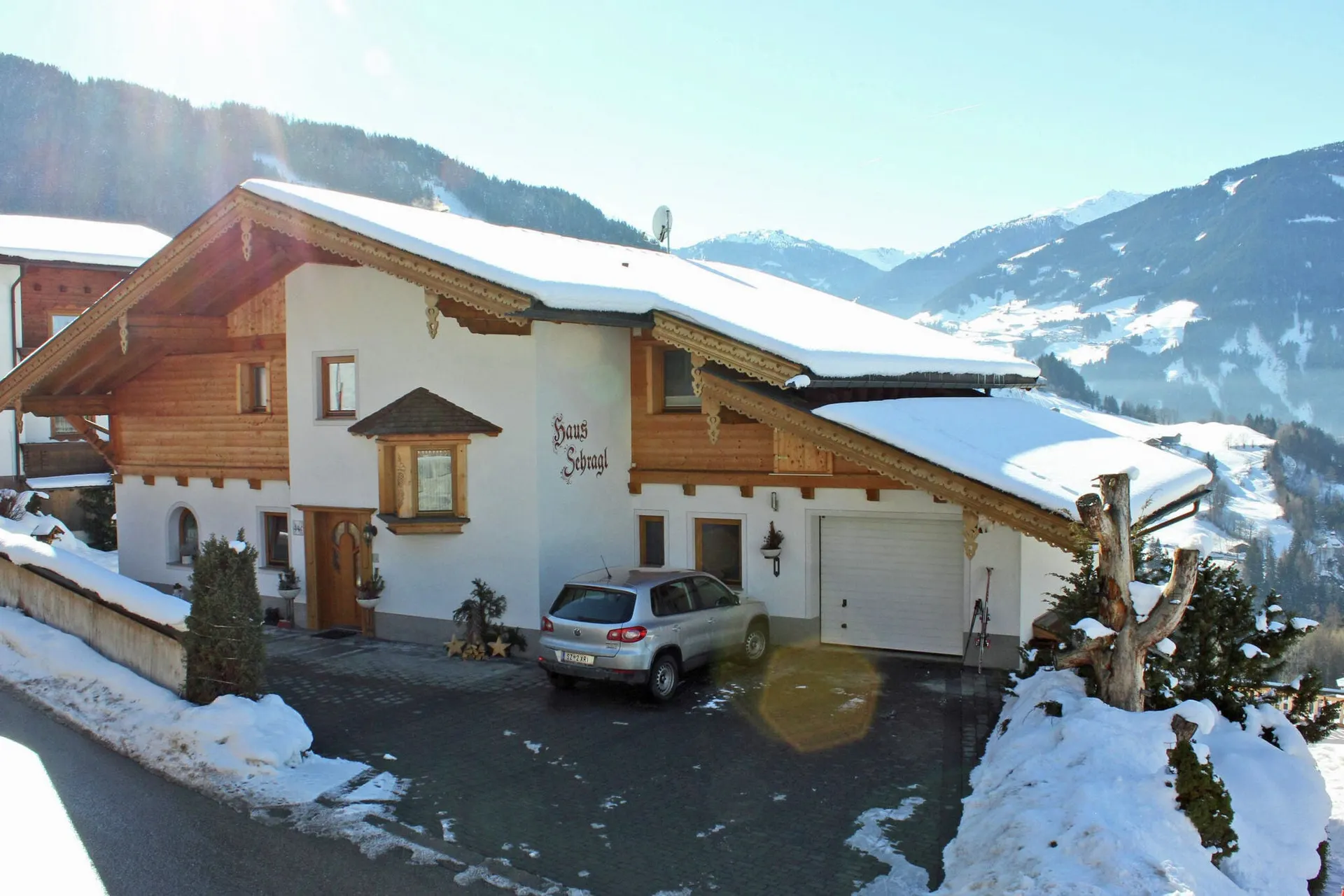 Exterieur vakantiehuis (winter)