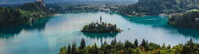 Op reis naar Slovenië en logeer je graag in een vakantiehuis? Ontdek ons uitgebreid gamma vakantiehuizen in Slovenië.