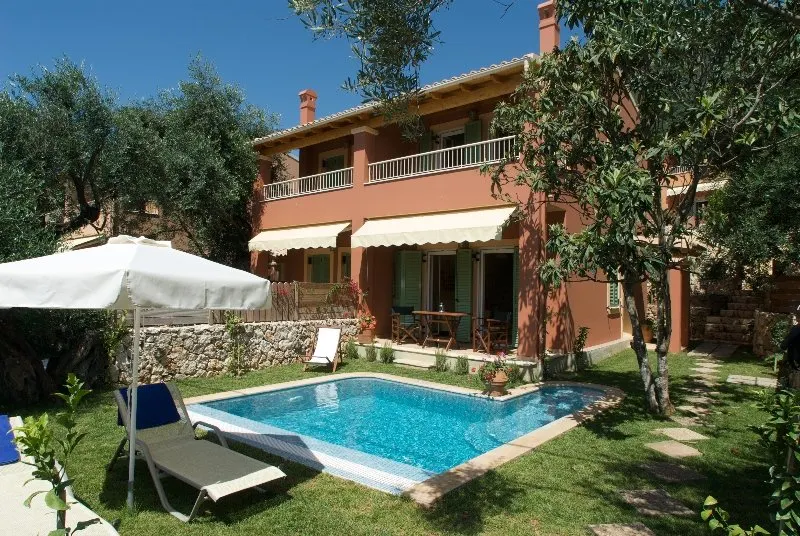 La Riviera Barbati Seaside Luxurious Apartments & Villas