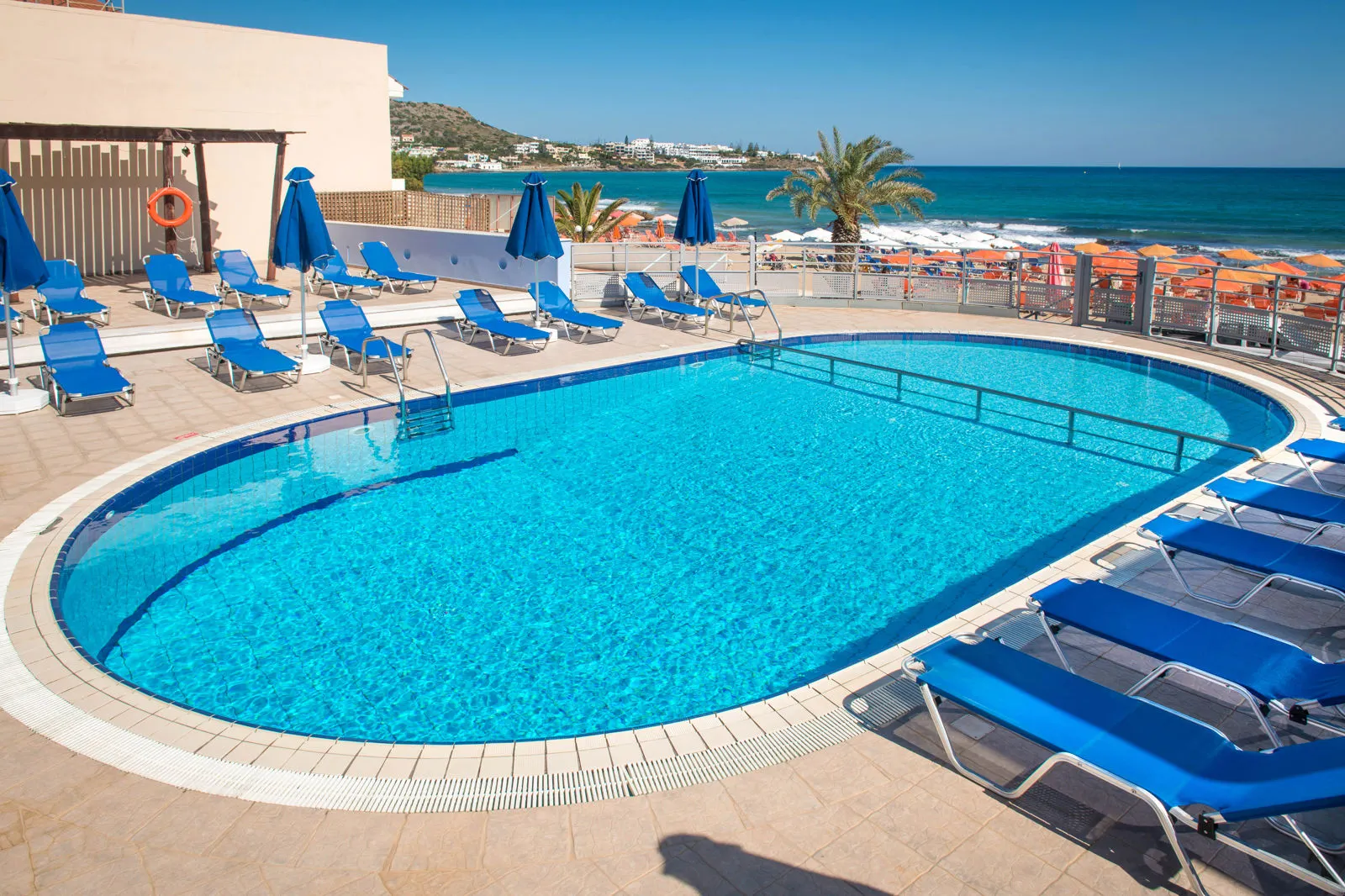 Eleni Beach Aparthotel