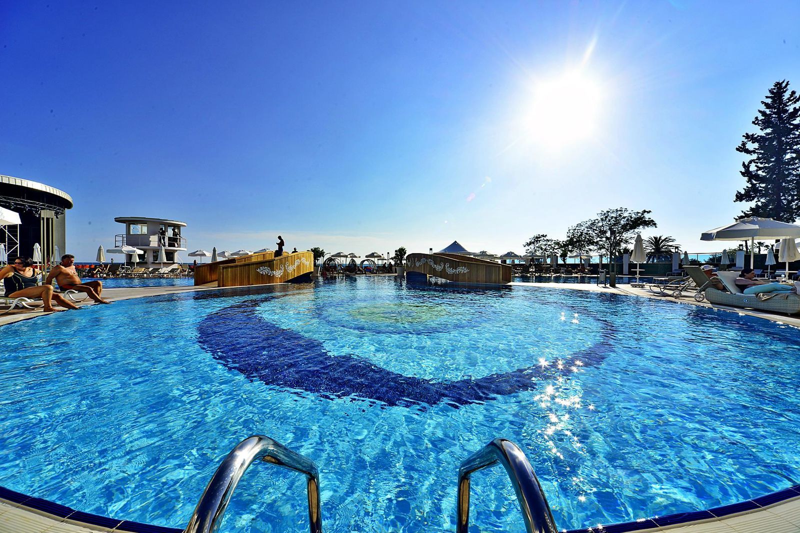 Azura Deluxe Resort & Spa Hotel, foto 2