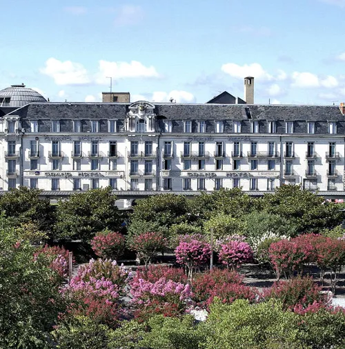 Le Grand Hôtel de Tours