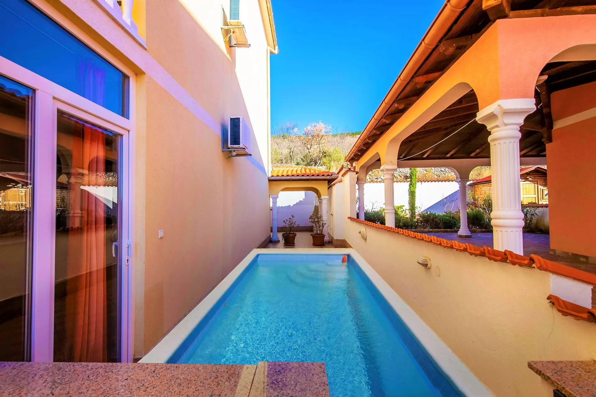 Piscine maison de vacances