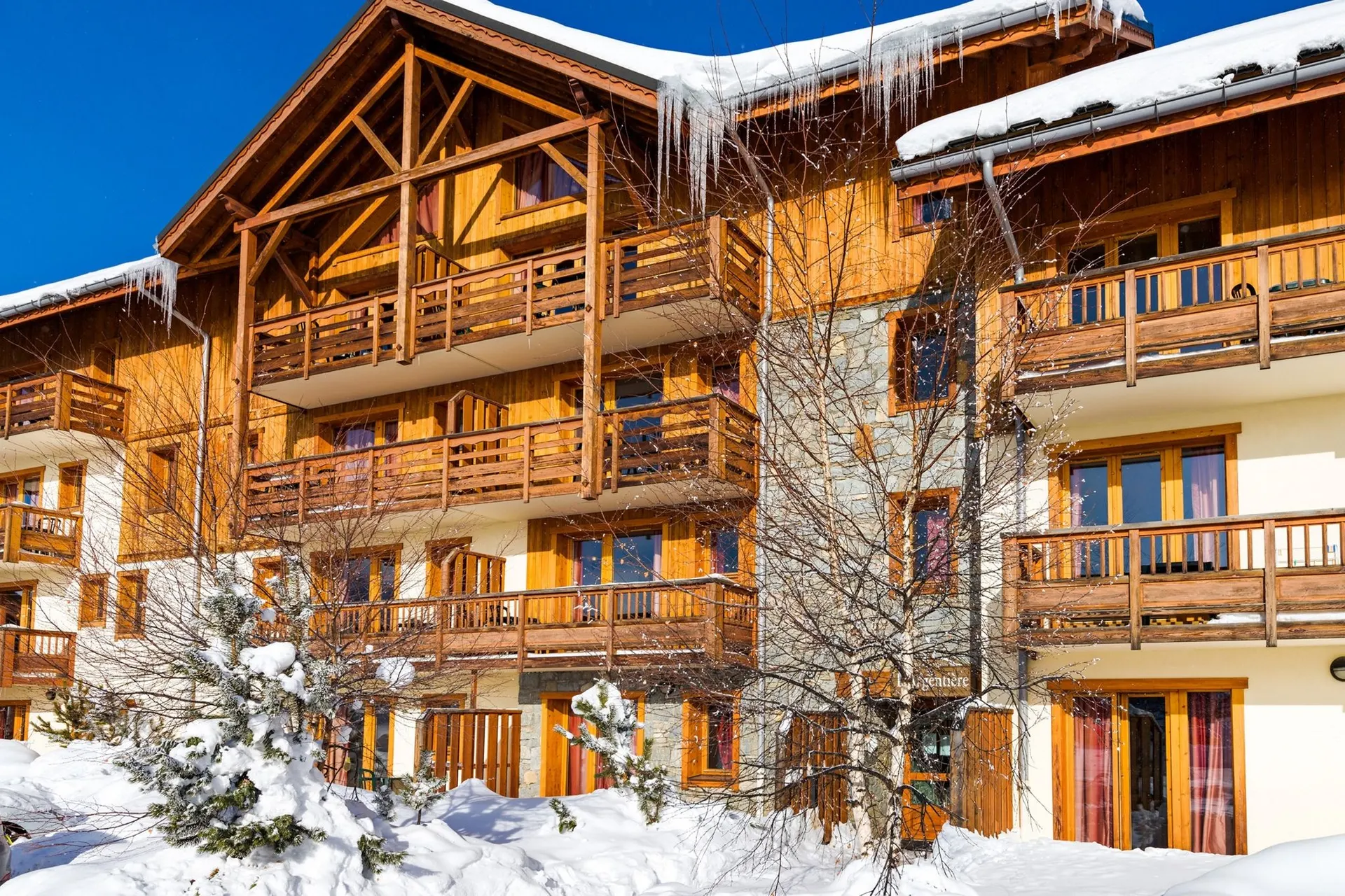 Extérieur maison de vacances (hiver)