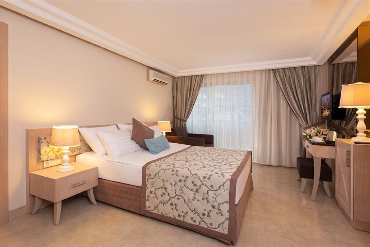 Xperia Saray Beach Hotel, foto 2