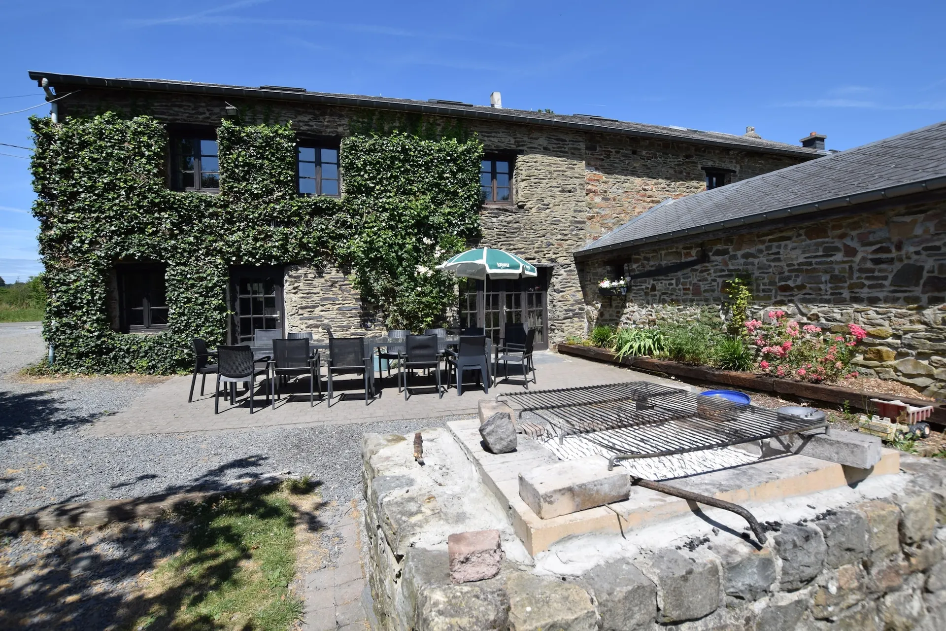 Extérieur maison de vacances (été)