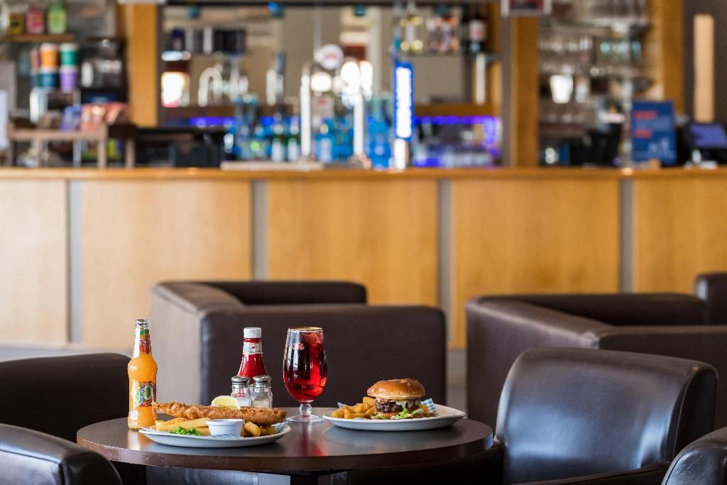 Holiday Inn Express London - Luton Airport, foto 12