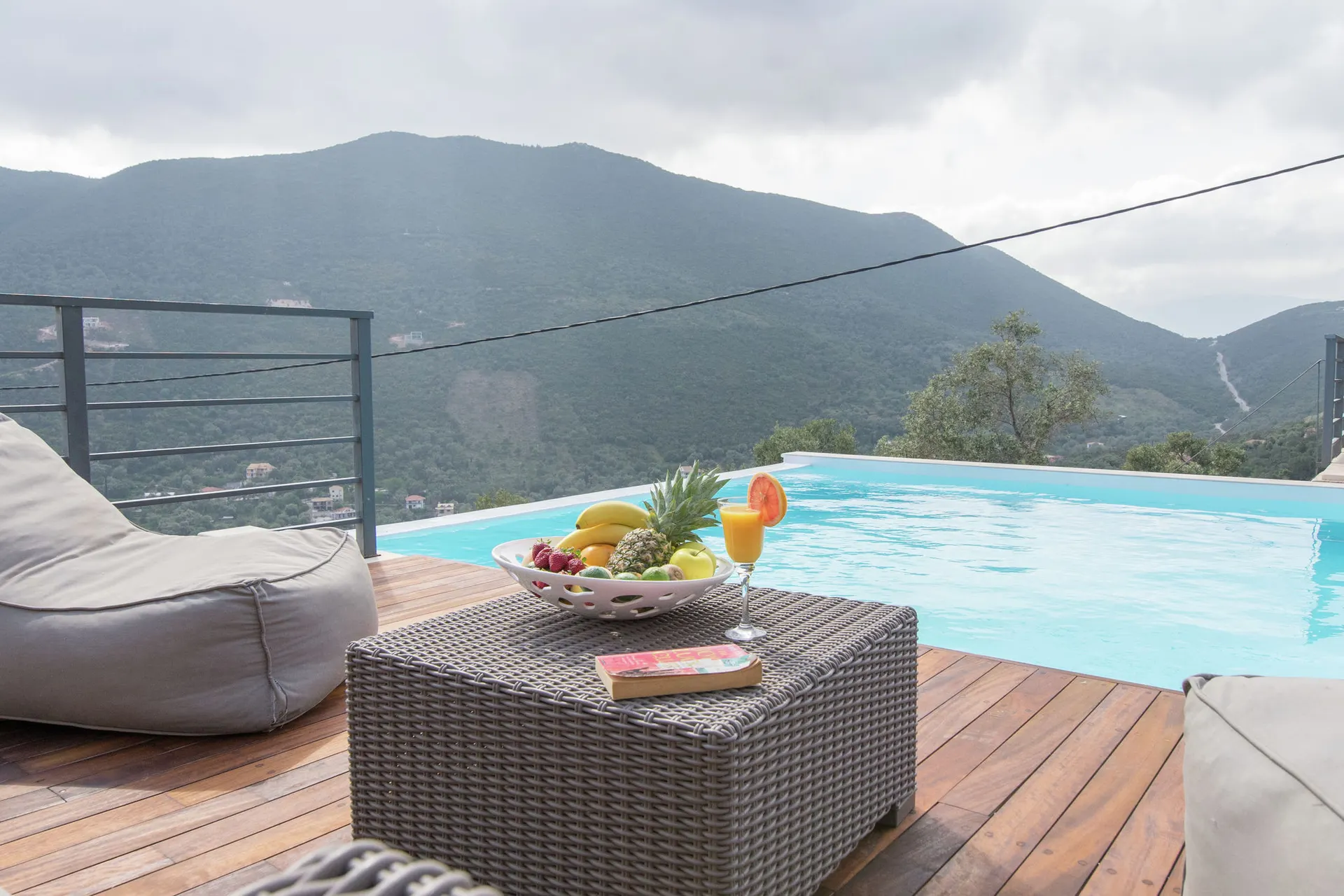 Piscine maison de vacances