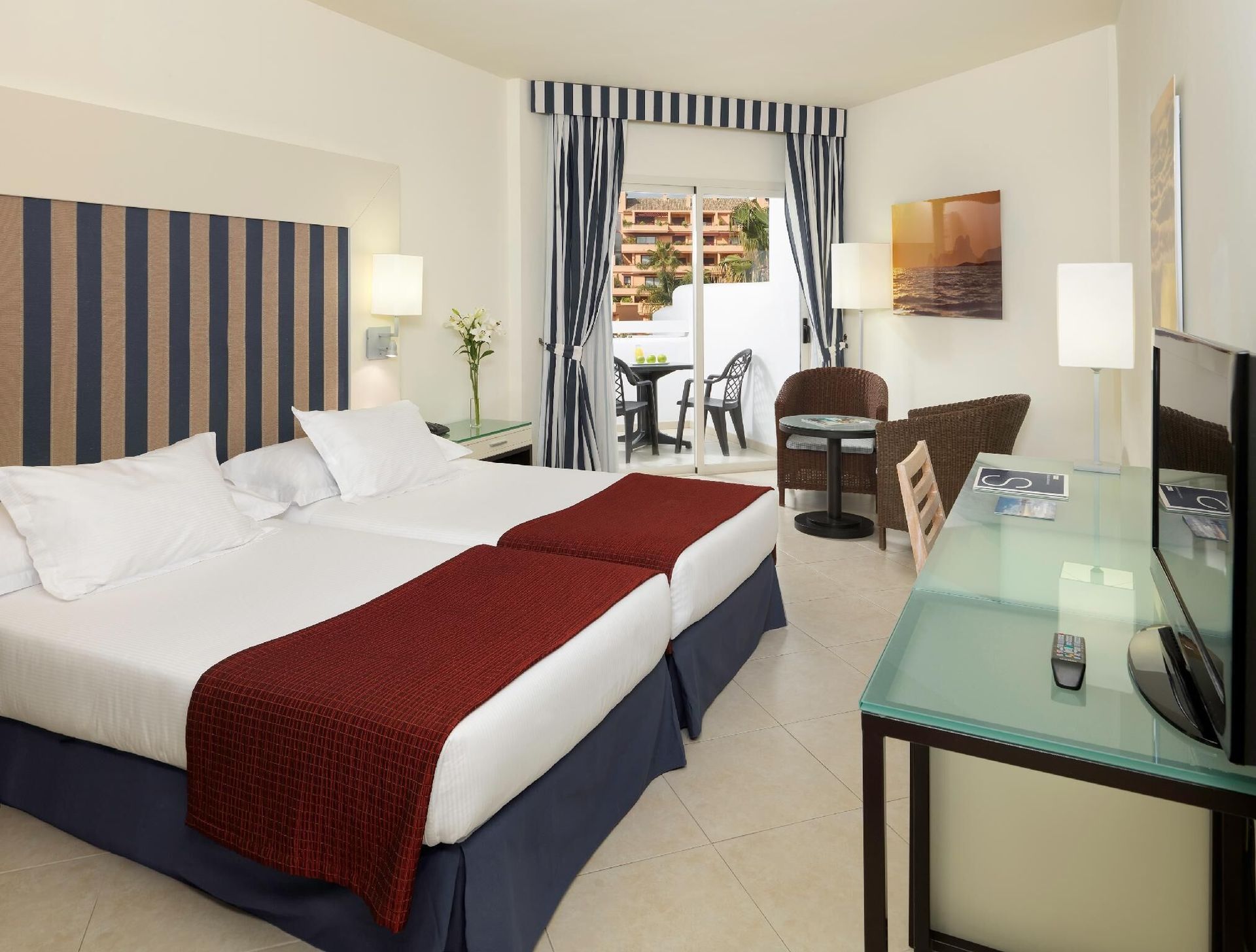 H10 Estepona Palace, foto 6