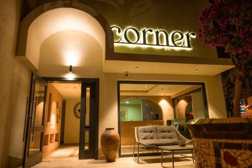 The Corner, foto 14