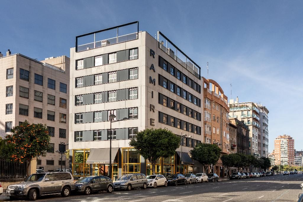 Ramirez Flats & Bar, foto 11