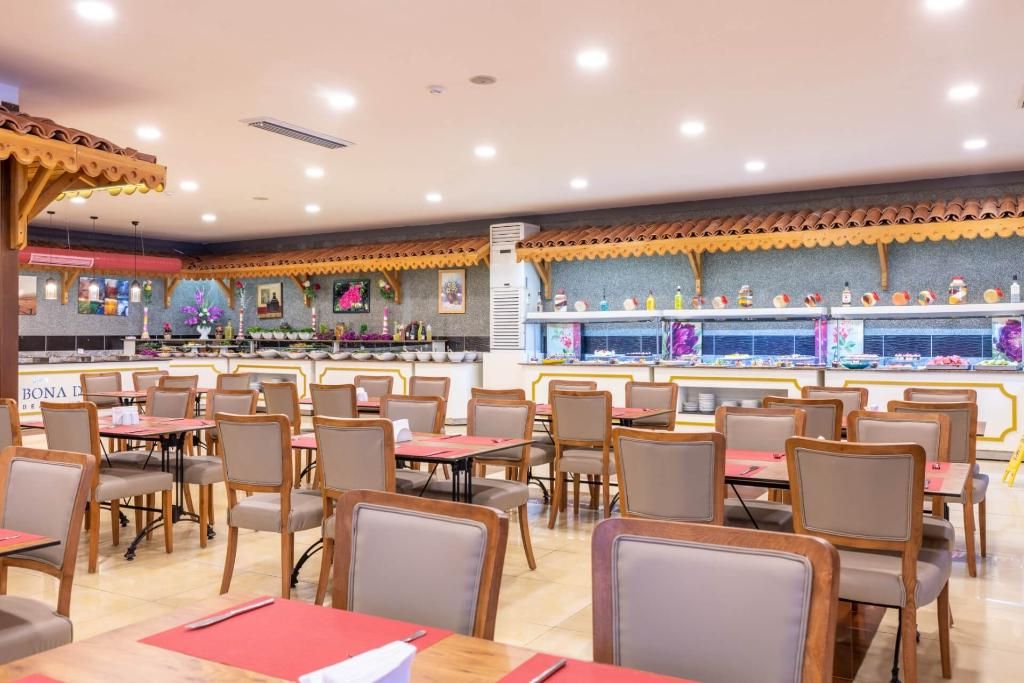 Lims Bona Dea Beach Hotel, foto 3