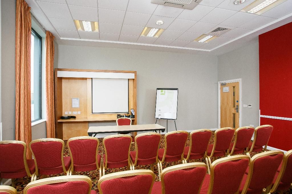 Holiday Inn Express Antrim - M2, Jct.1, foto 13