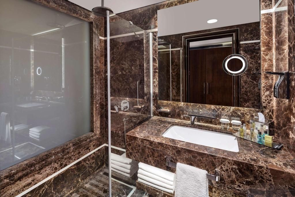 DoubleTree by Hilton Istanbul Gayrettepe, foto 13