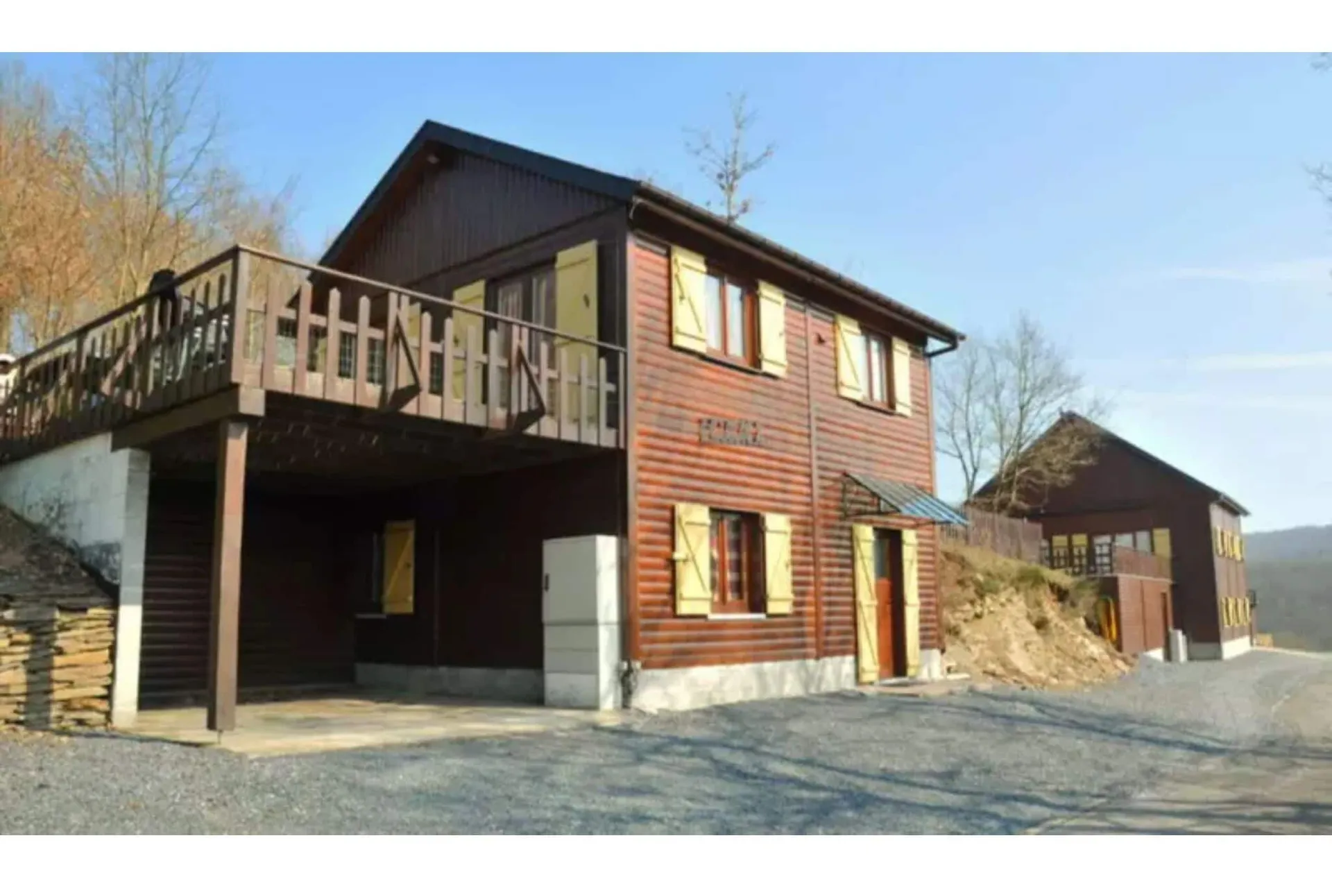 Exterieur vakantiehuis (zomer)