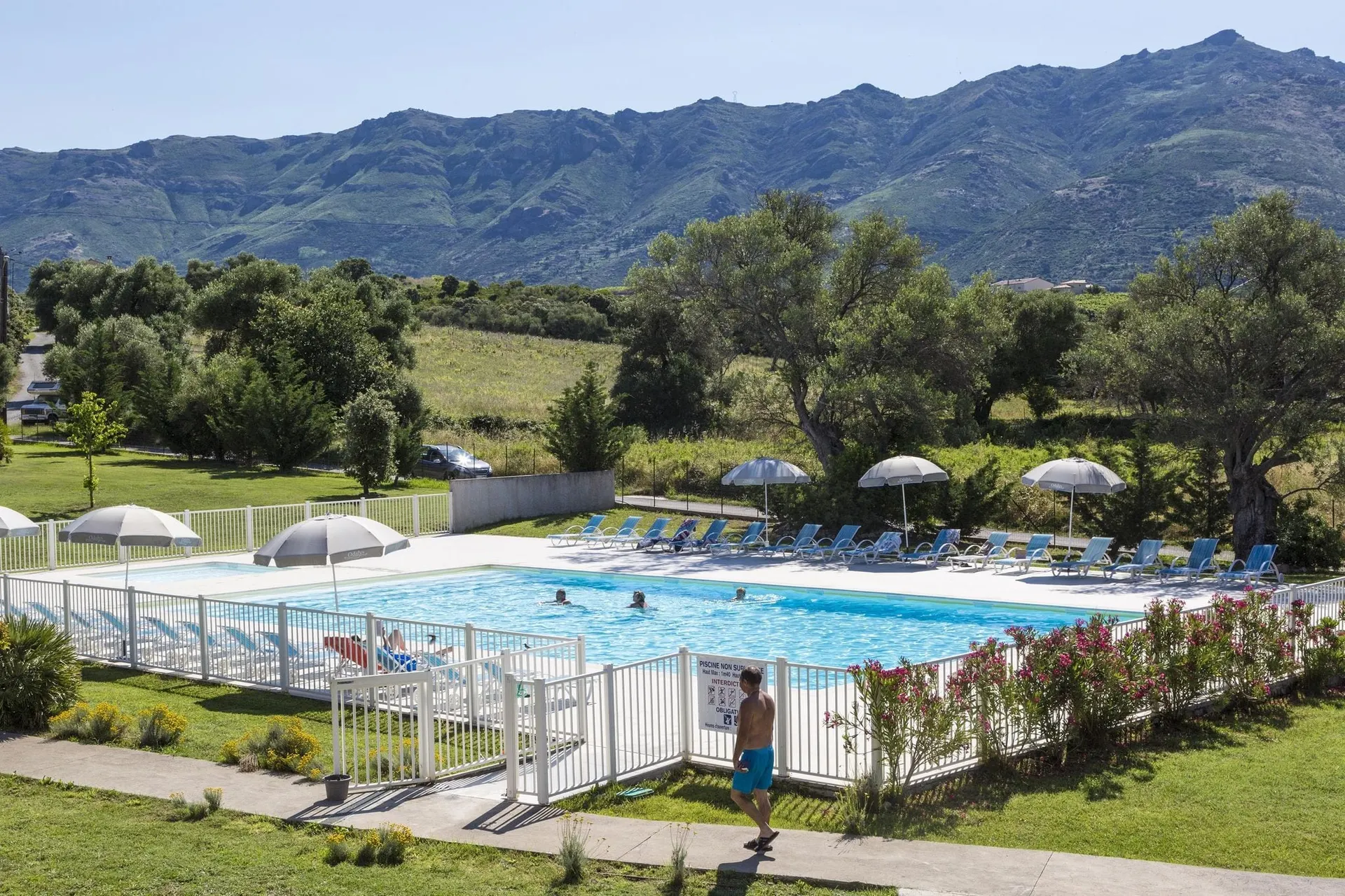 Piscine maison de vacances