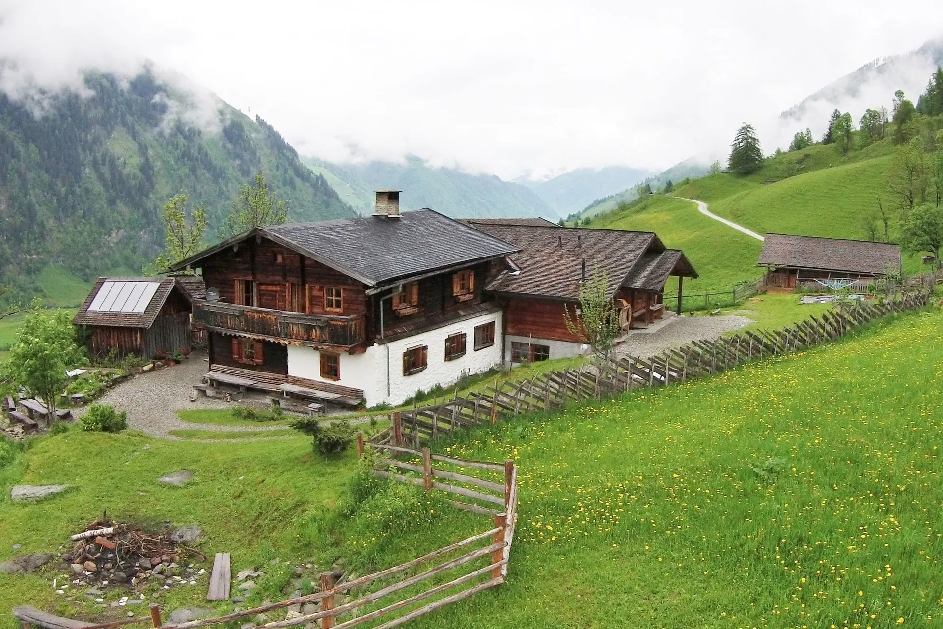Extérieur maison de vacances (été)