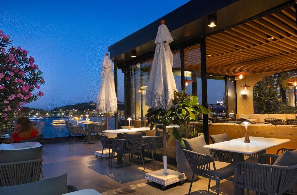 The Wings Hotel, foto 2
