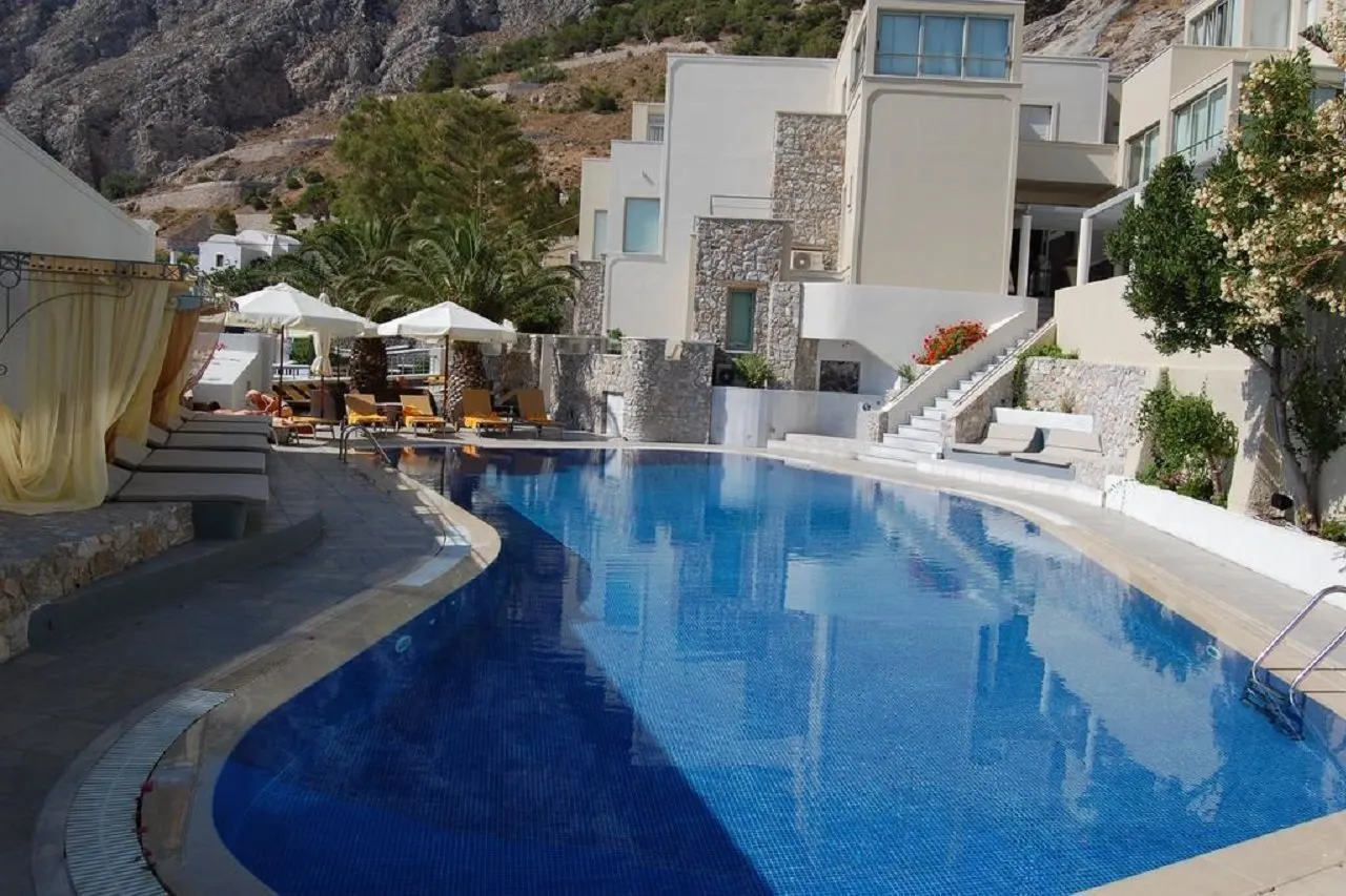 Antinea Suites & Spa Hotel