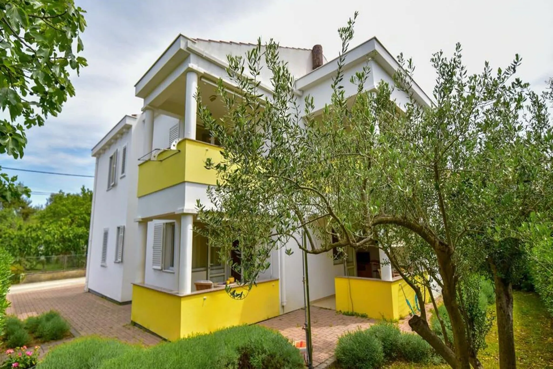 Exterieur vakantiehuis (zomer)