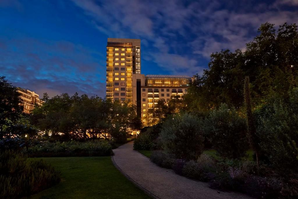 Jumeirah Carlton Tower, foto 10