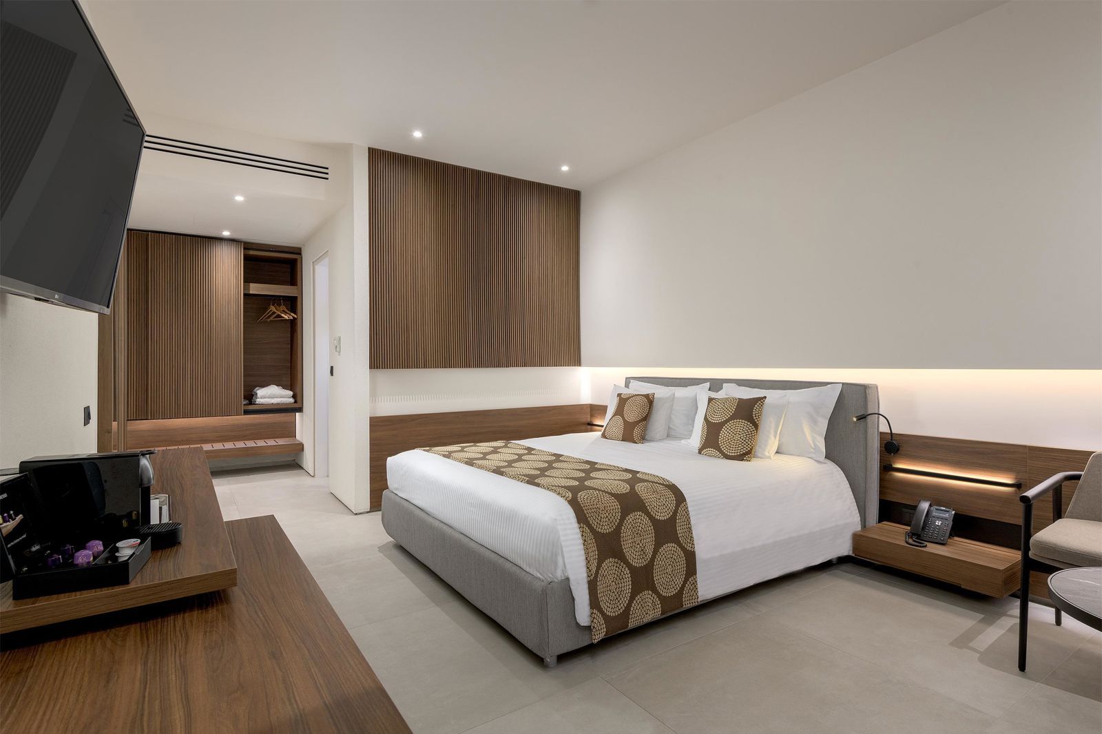 The Ixian Grand, foto 14