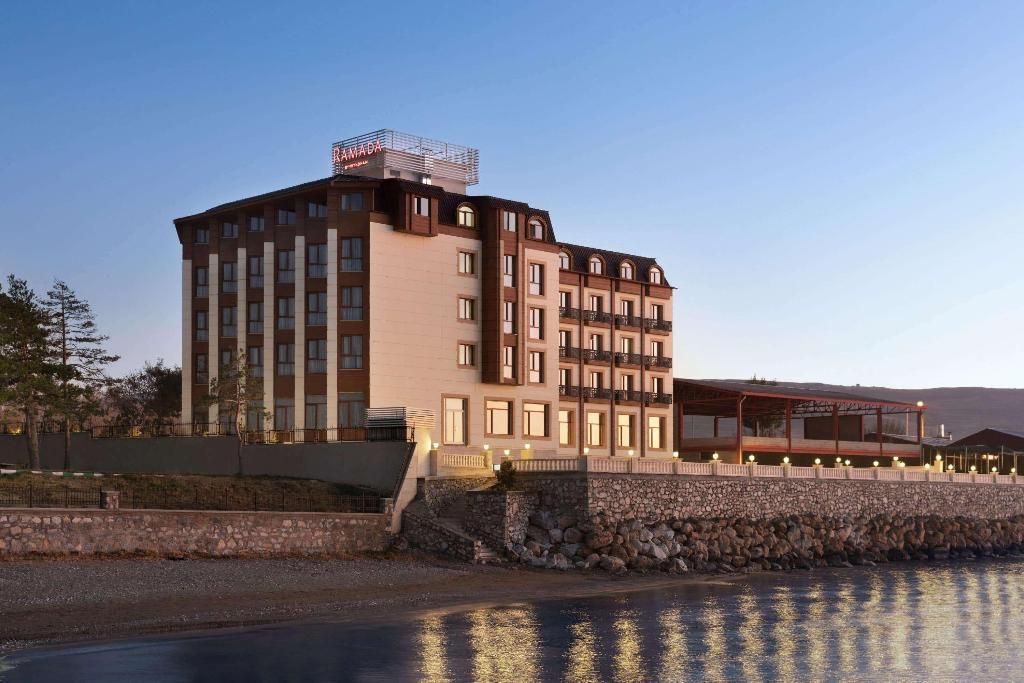 Ramada by Wyndham Van, foto 13